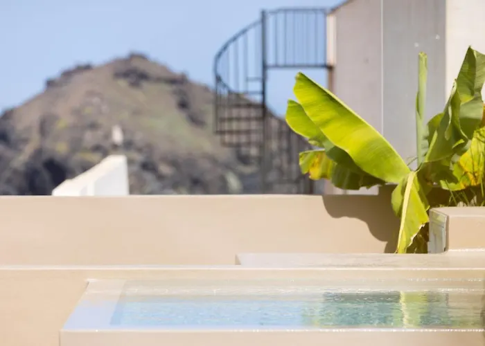 Homes - La Casa De Victoria Villa