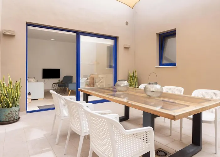 Homes - La Casa De Victoria *