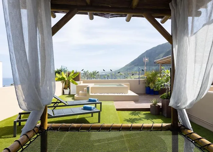 Homes - La Casa De Victoria Villa